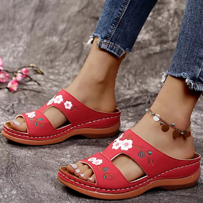 Women Embroidery Slide Sandals Vintage Embroidery Design PU Leather Slipper Gift for Christmas Birthday New Year