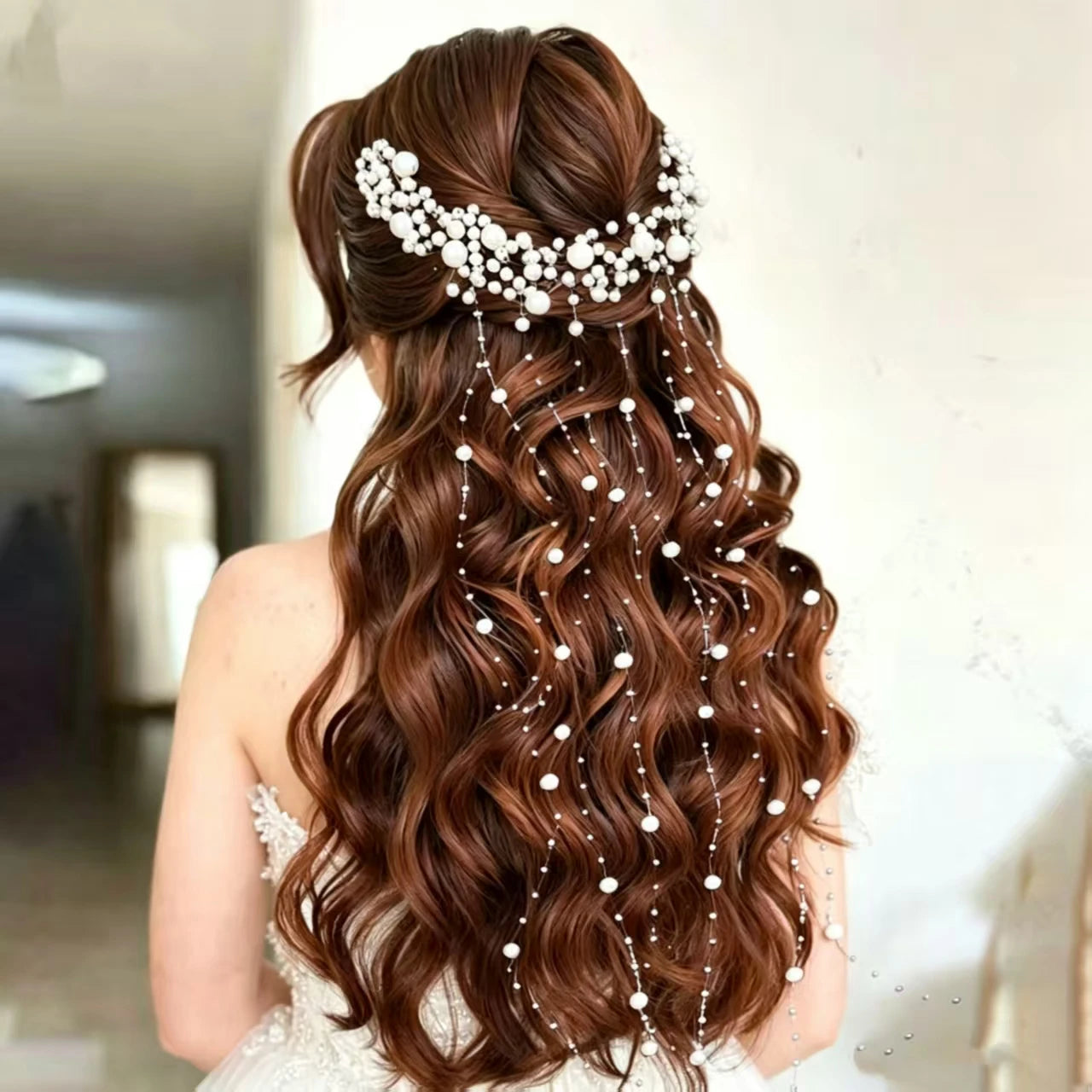 Bridal Pearl Long Tassel Hair Comb Wedding Headpiece Sparkly Beaded Hair Accessories Women Elegant Wedding Party Hair Ornament