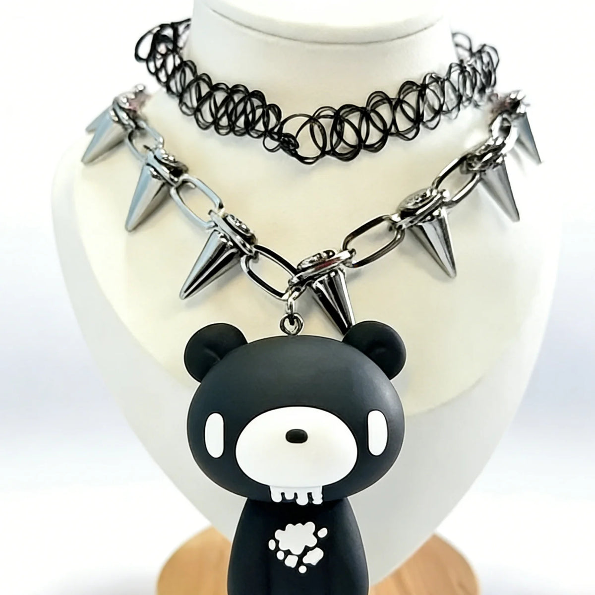 Gloomy Bear Spike Choker Necklace, Y2K Gothic Punk Rivet Chain with Cute Bear Pendant, Harajuku Alternative Jewelry for Women
