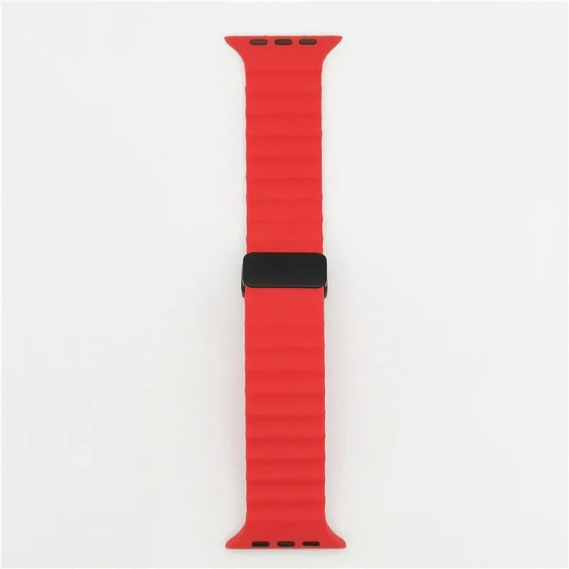 Silicone Strap For Apple watch band 49mm 45  44 40  41 38 42mm magnetic buckle bracelet iWatch Ultra series 7 6 3 se 8 9 Ultra 2