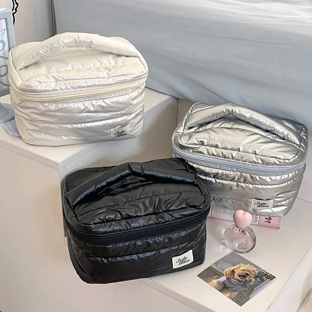Wholesale Large Capacity Waterproof Makeup Handbag Travel Women Cosmetic Toiletry Storage Pouch Elegant Ladies Square Zipper Bag