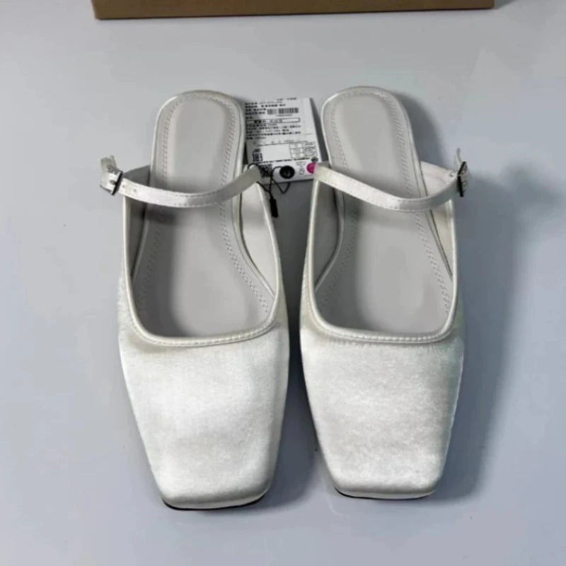 Summer Flat Sandals Woman 2026 New Square Toe Buckle Strap Breathable Satin Leisure Slingbacks Chic Mules Shoes for Ladies