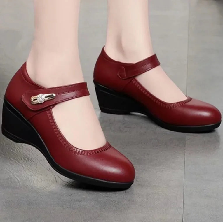 Women Fashion Black Pu Leather Office Square Heel Pumps Lady Casual Sweet Light Weight Comfort Spring Summer Heel Shoes H1173
