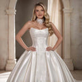Customized Wedding Dress Sweetheart Neck Long Sleeve Lace Ball Gown Bridal Gown Floral Lace Appliques Chapel Train Wedding Dress