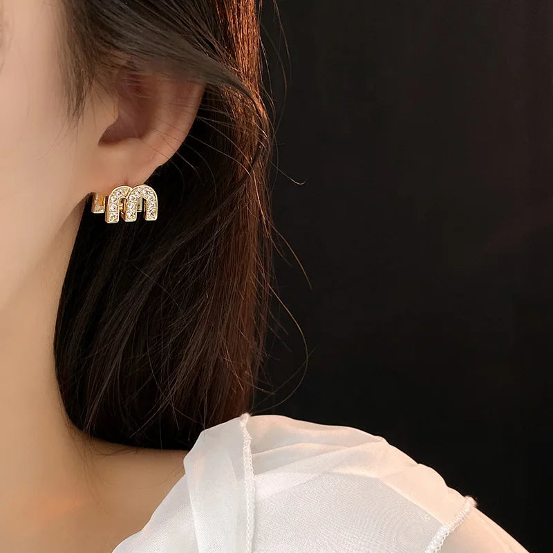 Double-sided Zircon Dripping M Letter Light Luxury High-end Hoop Earrings French Personality DesignTemperament Earring K