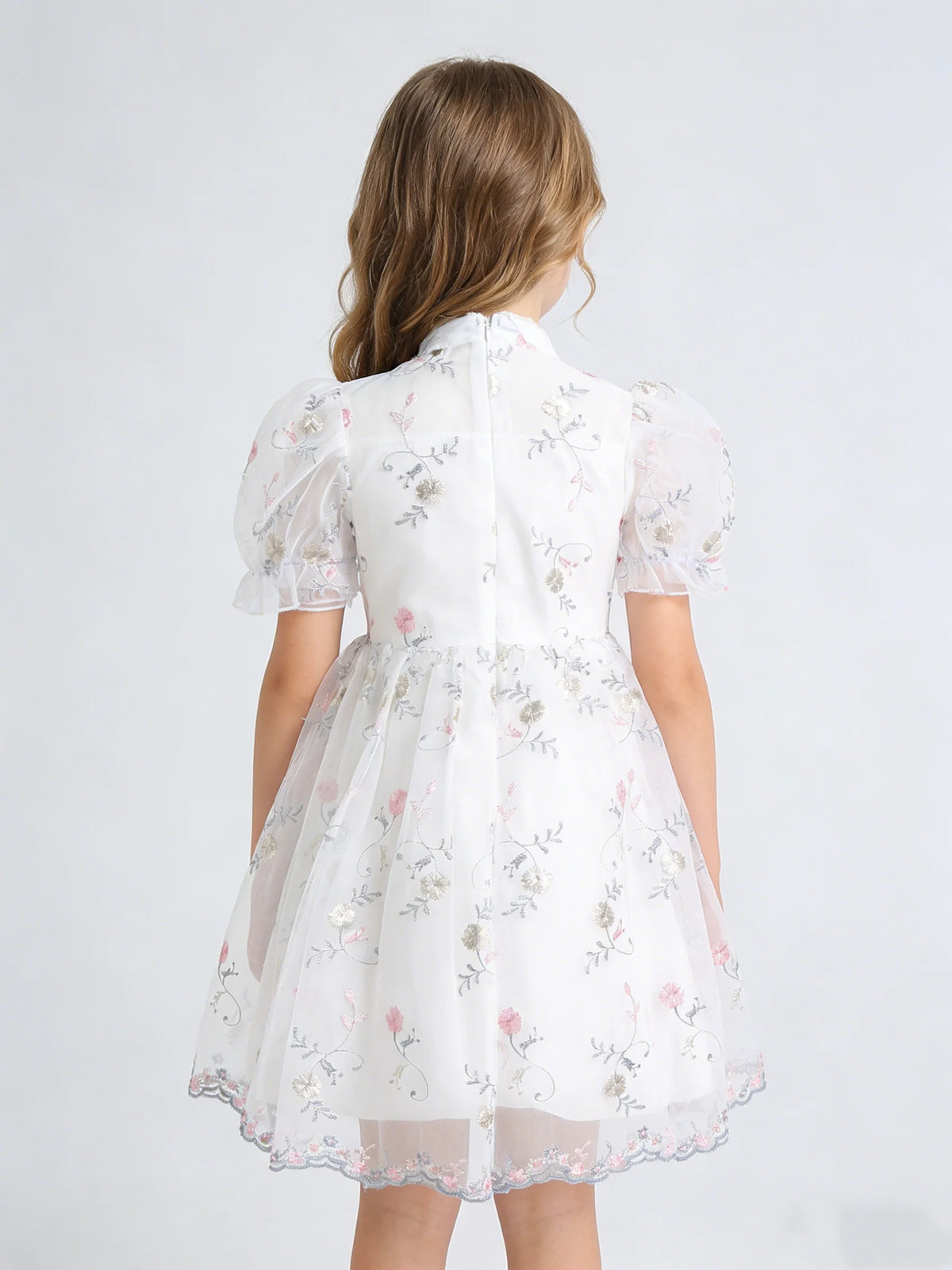 Spring And Summer Girls Flower Embroidery Princess Sleeves Sweet And Cute Hosting Banquet Mesh Dress