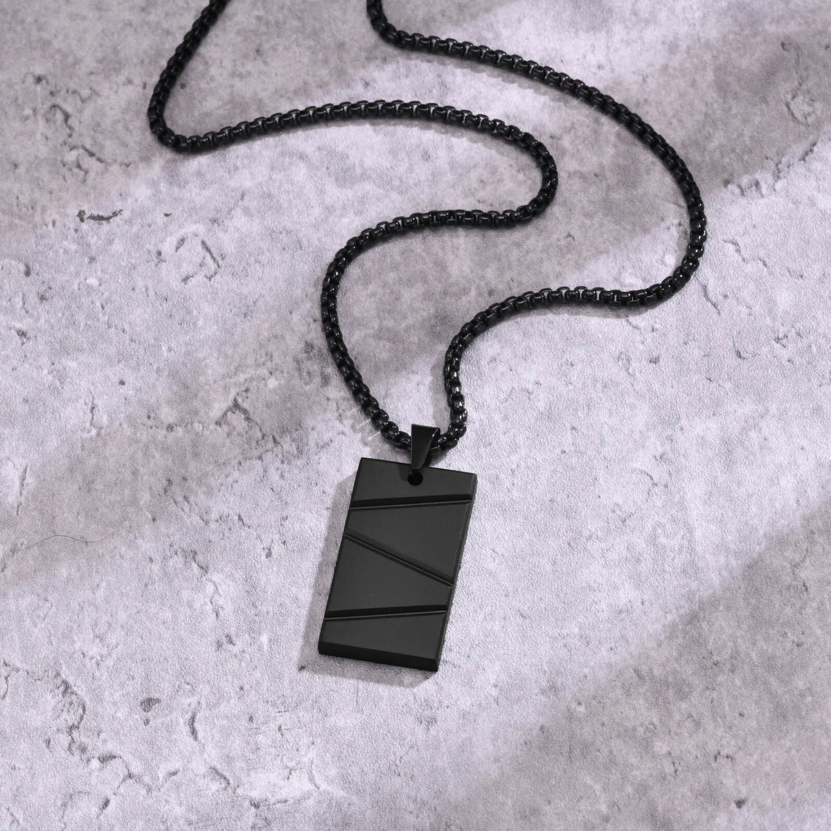 Vnox Small Dogtags Pendant Necklaces for Men, Black Silver Color Stainless Steel Military Dog Tag with Box Chain Gift to Him