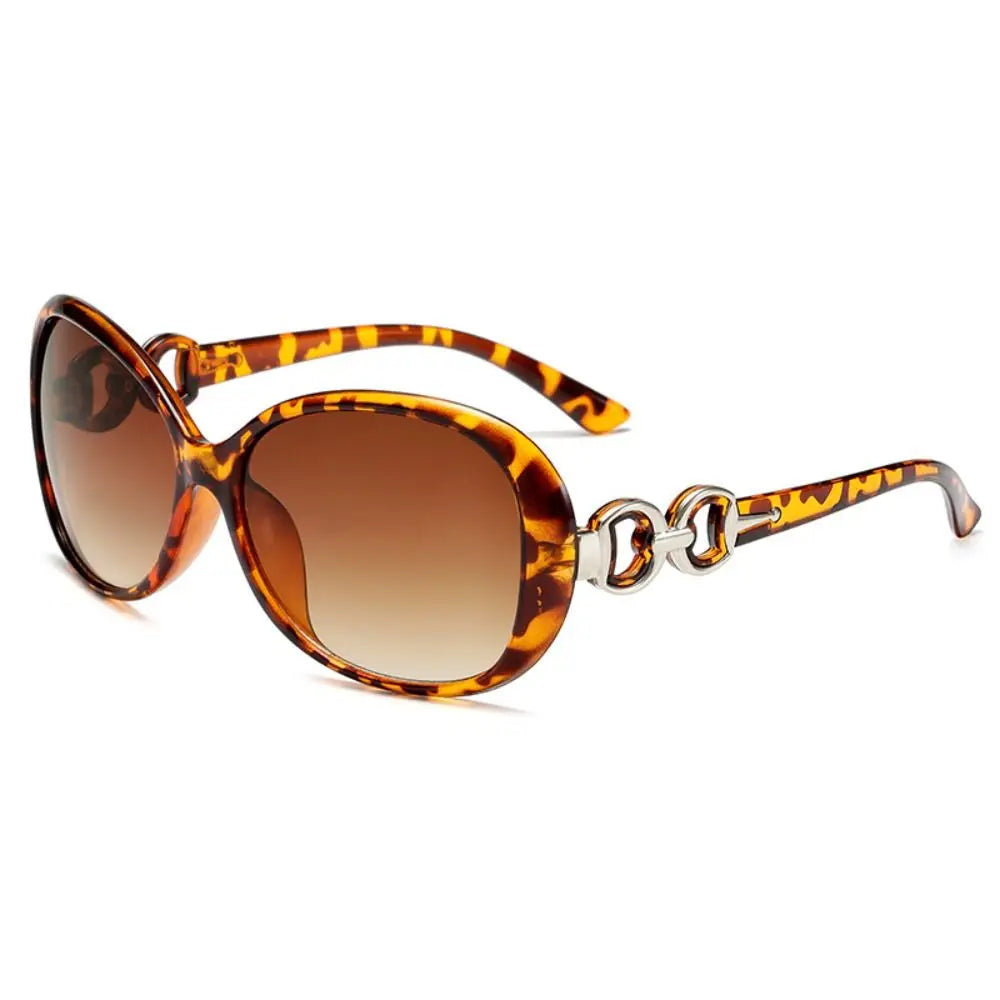 Korean Retro Sunglasses Big Frame Eyewear Travel Accessories Driving Glasses Sun-Protective Black Shades Glasses for Women