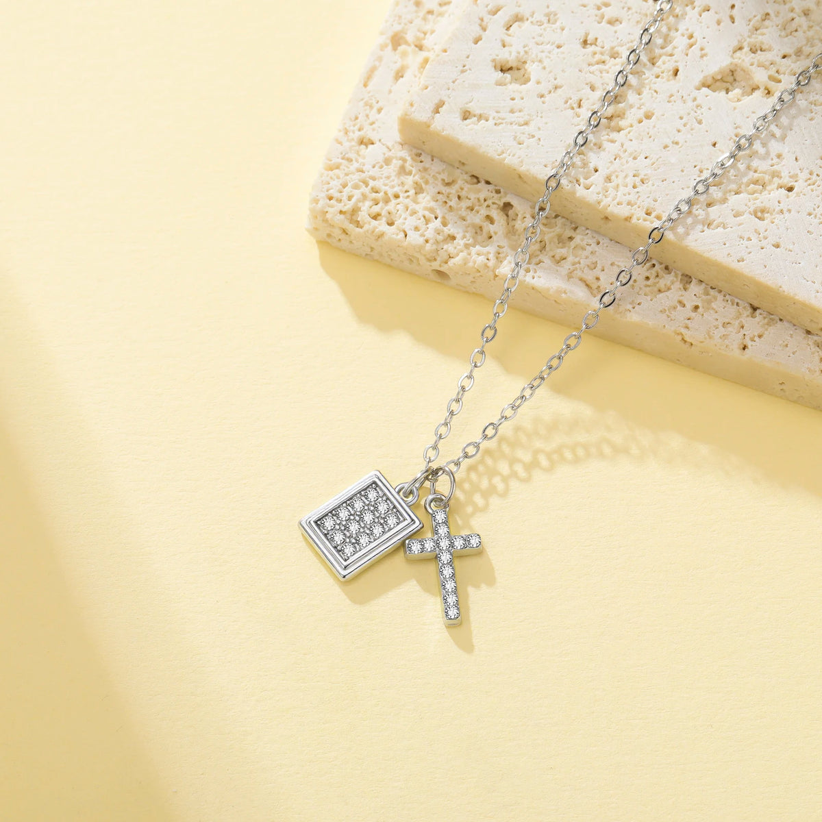 Skyrim Clear Zircon Cross Pendant Necklace Women Gold Plated Stainless Steel Filled Beading Chain Choker Religious Jewelry Gift