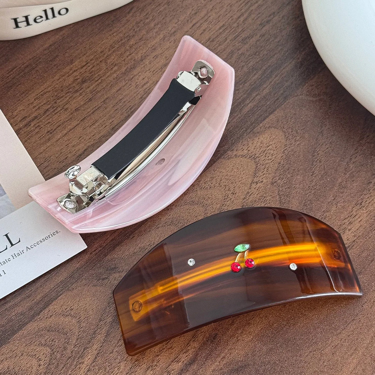 1pc New diamond-studded cherry hair claw, high-end sweet multicolor diamond acetate hair clip, hair clip for back-of-head updos