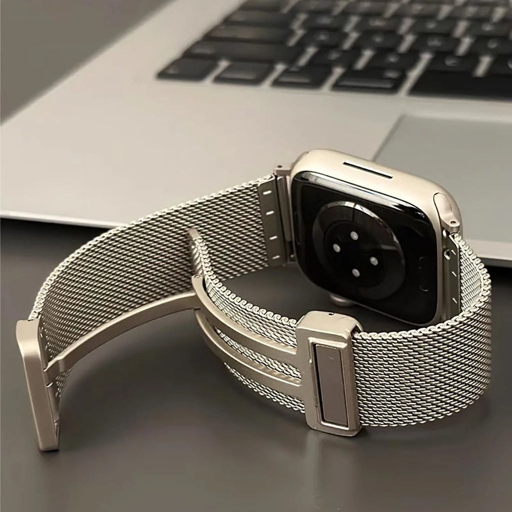 Magnetic Strap For Apple Watch Ultra 49mm Band 44mm 45mm 40mm 41mm 42mm 38mm Stainless Steel Bracelet iWatch Series 7 8 se 6 5 3