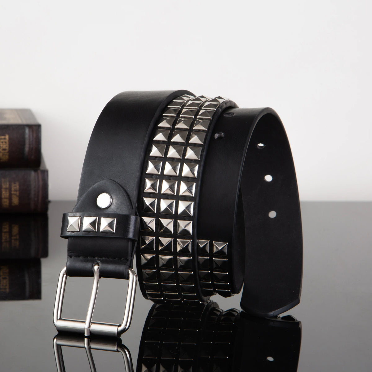 Square Beaded Rivet Belt Pyramid Punk Belt Fashion All-in-One Leather Belt