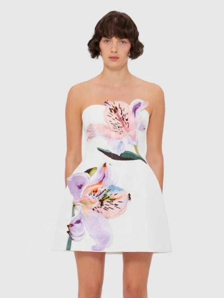 Sexy Strapless Embroidered Floral Mini Dress Women White Sleeveless Backless Flowers A-line Dresses Evening Party Cocktail Gowns