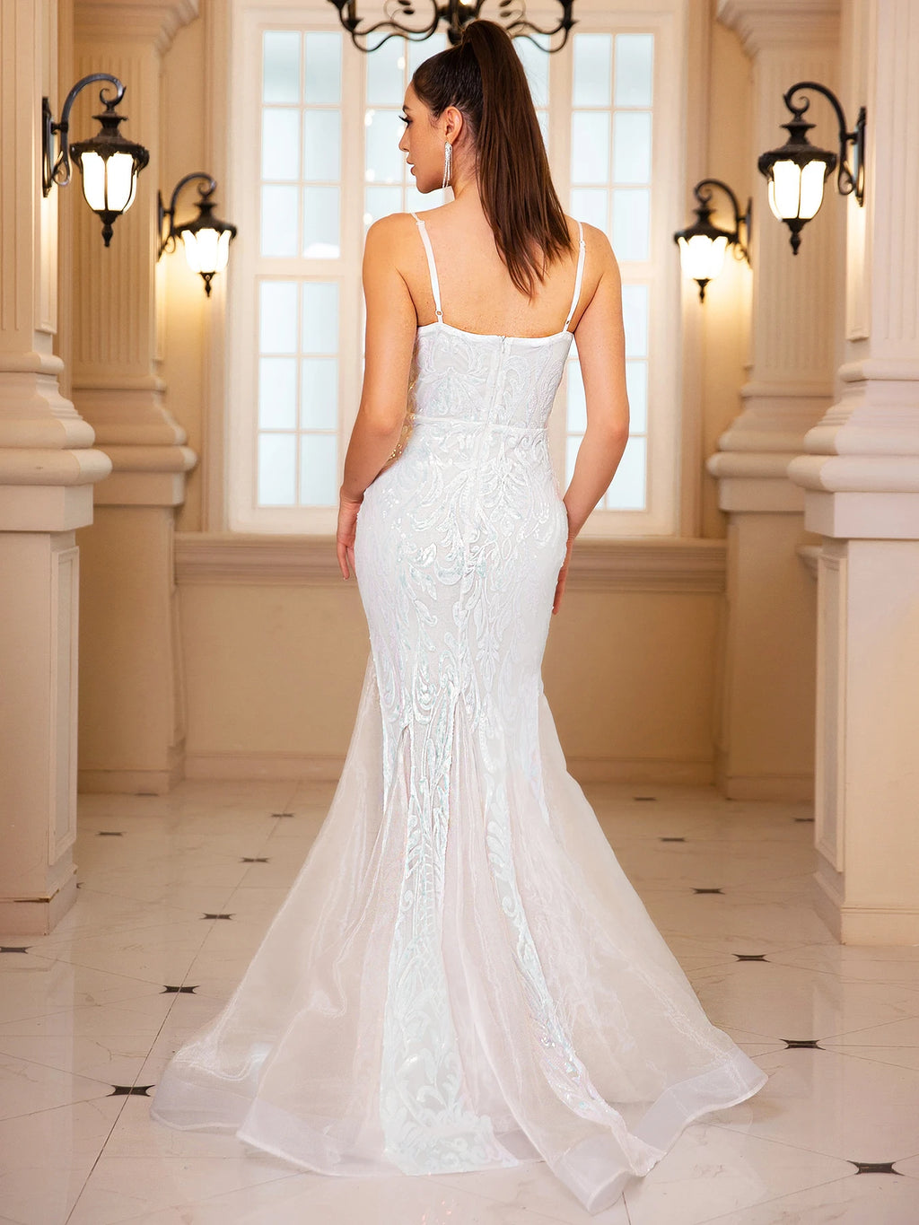 Sleeveless V Neck Sequined Organza Mermaid White Wedding Party Dress Backless Floor Length Evening Prom Gown
