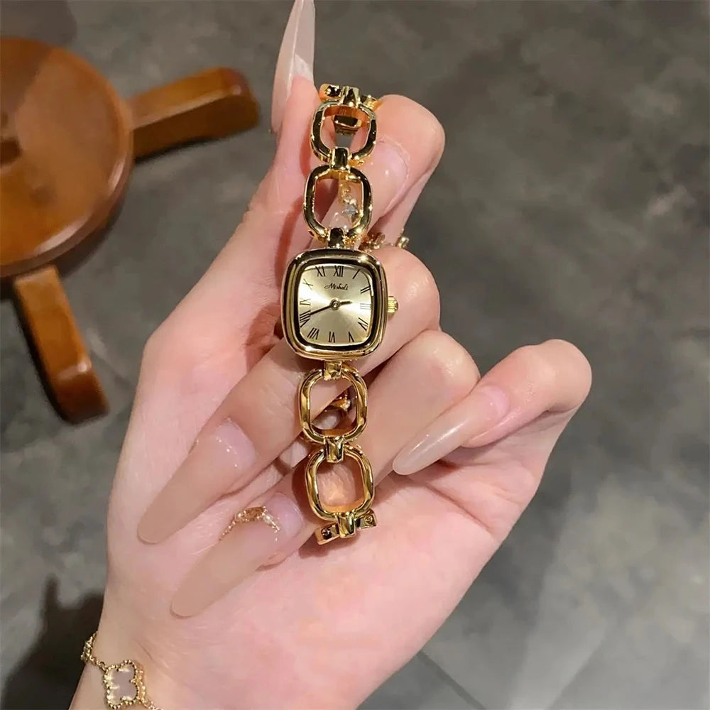 GEDI Women's Watch Fashion Gold Hollow Strap Quartz Niche Light Luxury Vintage Casual Square Dial Female Wrist Watch Gifts