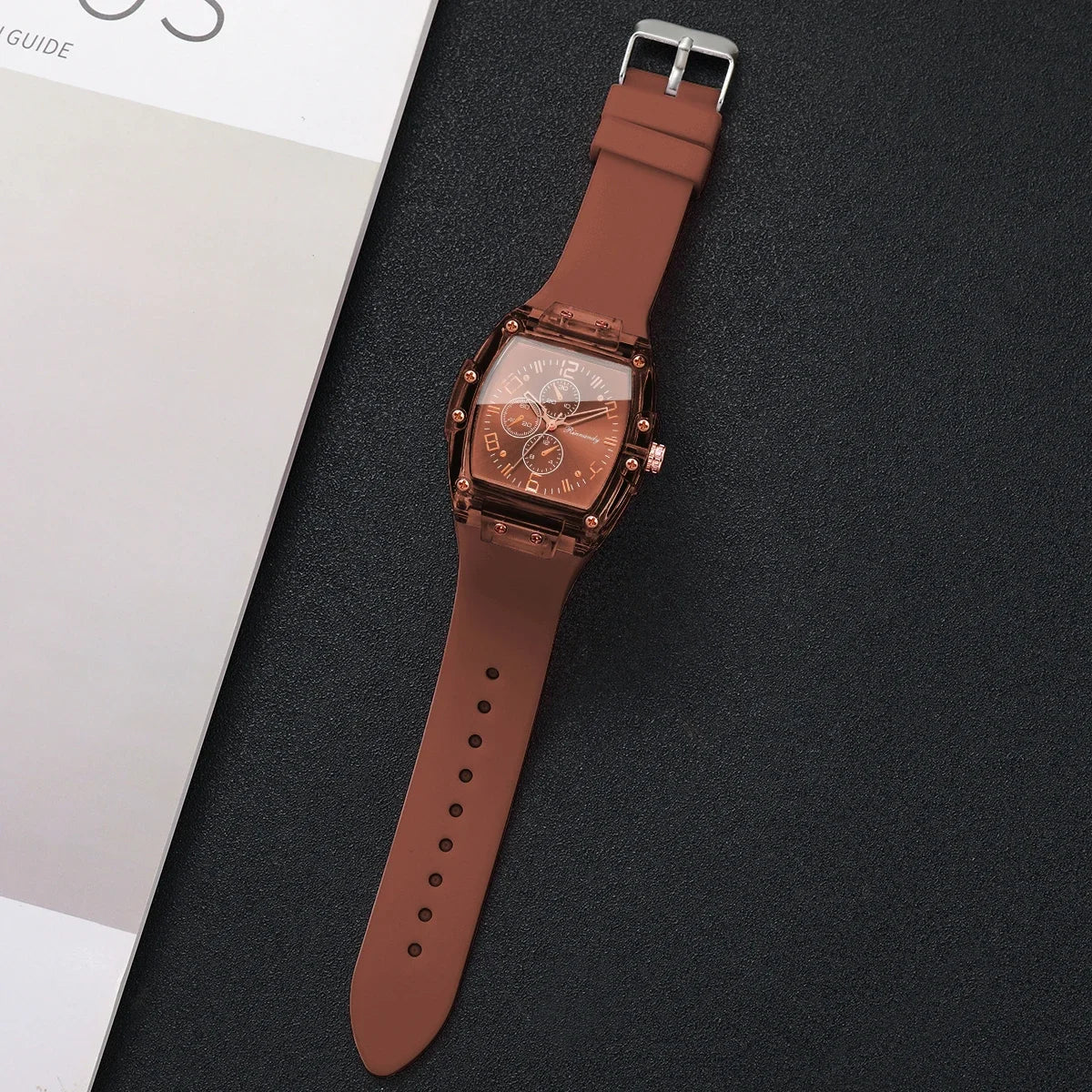 Stylish Women Quartz Watch Brown Silicone Strap Tonneau Dial Students Sports Wristwatches Relogio Feminino（Without Box）
