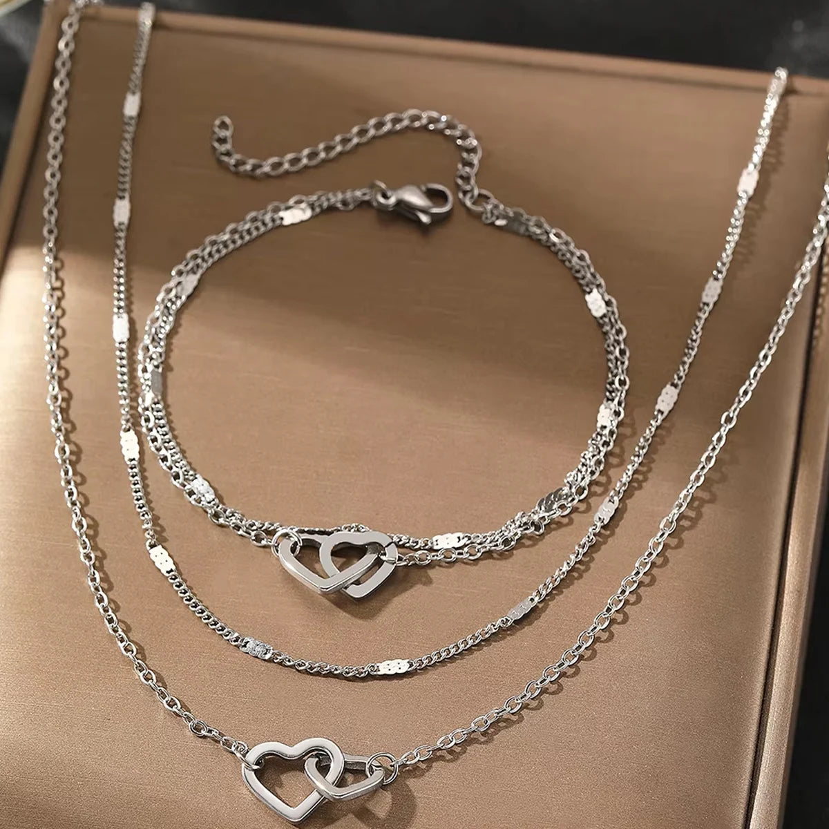 Fashion Atmosphere Heart Bracelet Love Necklace Double Chain Design Jewelry Sets For Women