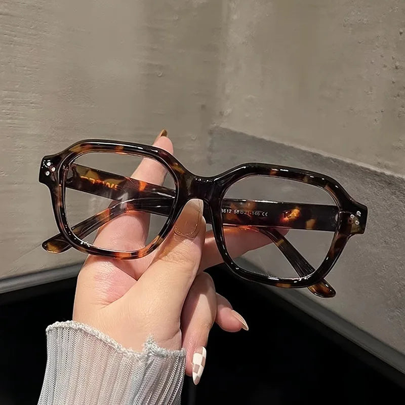 Unisex Retro Blue Light Blocking Eyeglasses Computer Glasses Frame Fashion Anti Blue Light Square Eyewears for Office Women Men
