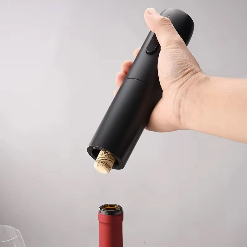 4-in-1 Electric Bottle Wine Opener Set Rechargeable Electric Automatic Corkscrew Wine Opener Set Wine Stopper, Wine Pourer