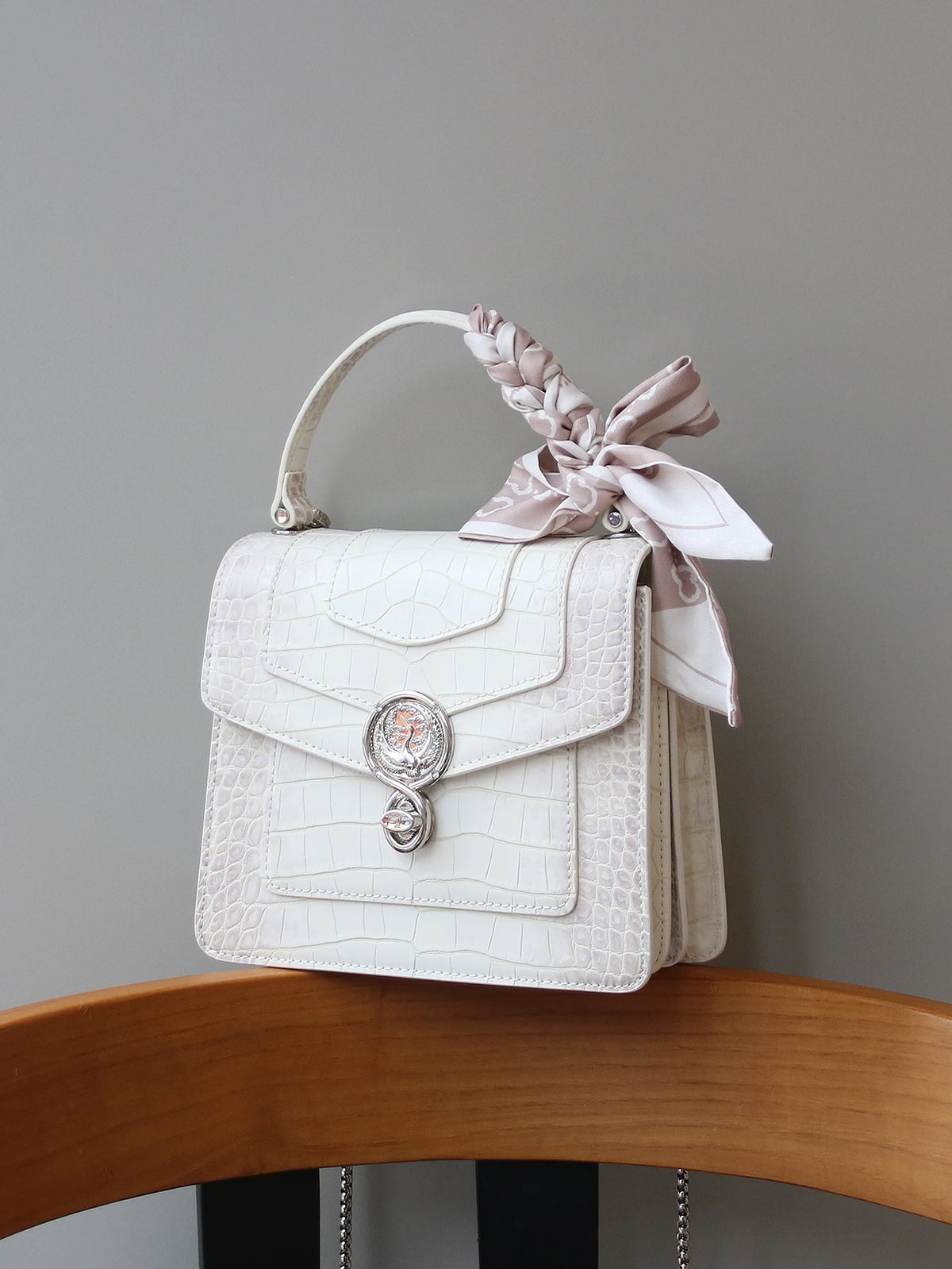 Luxury New Handbag 2026 Fashion niche Designer High-end Quality Elegant Ladies Handbag Shoulder Bag Small Square Bag