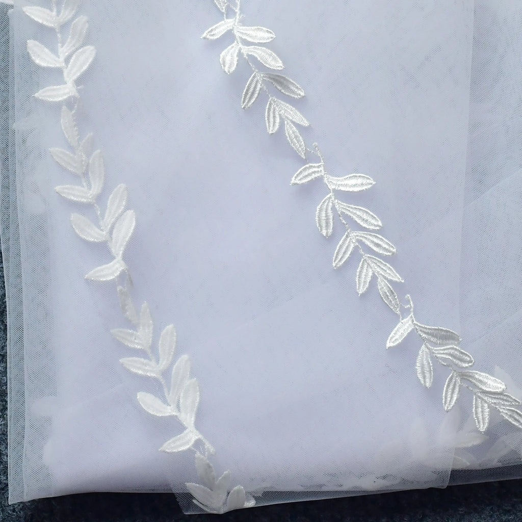Wedding Veil Lace Edge Bridal Veils 3M White Ivory Wedding Veil Thin Scallop Lace Trim Cathedral Mantilla Bride Accessories V129