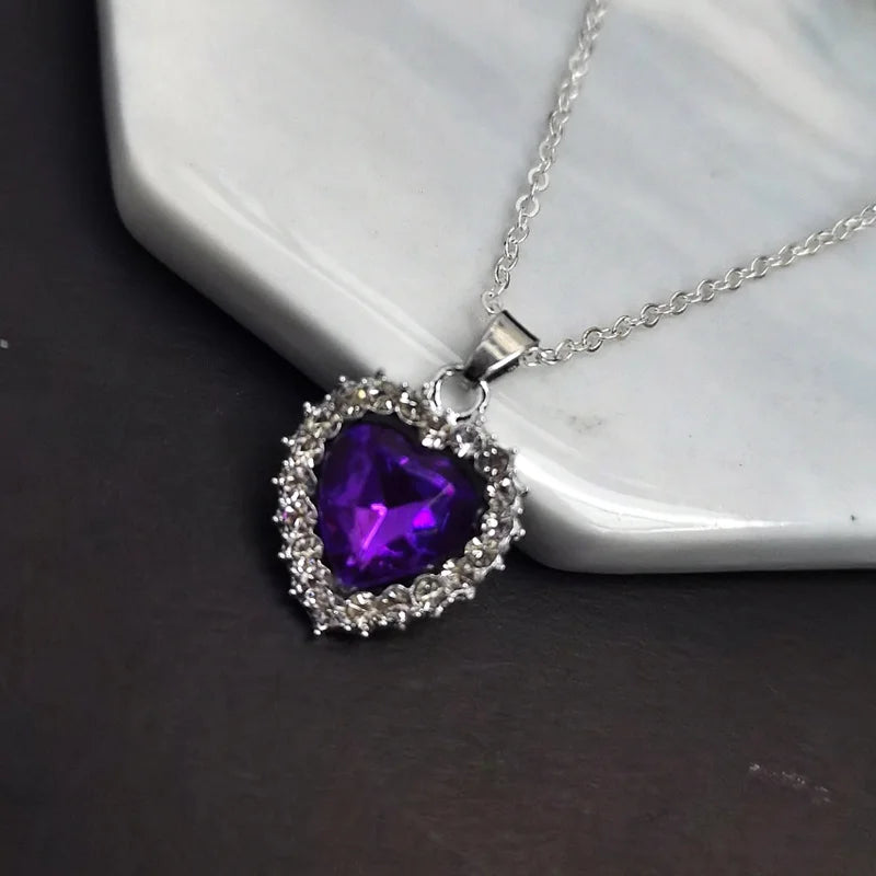 Exquisite Luxury OL Rhinestone Crystal Heart Pendants Necklaces for Women Party Jewelry Gifts