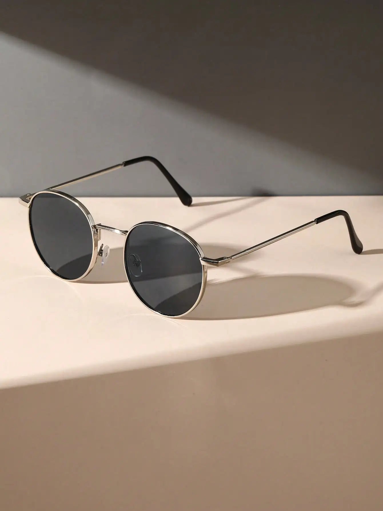 1/2PCS Women Sunglasses, Irregular Solid‑Color Copper Full‑Frame, UV Protection Minimalist Fashion Shades for Daily Wear