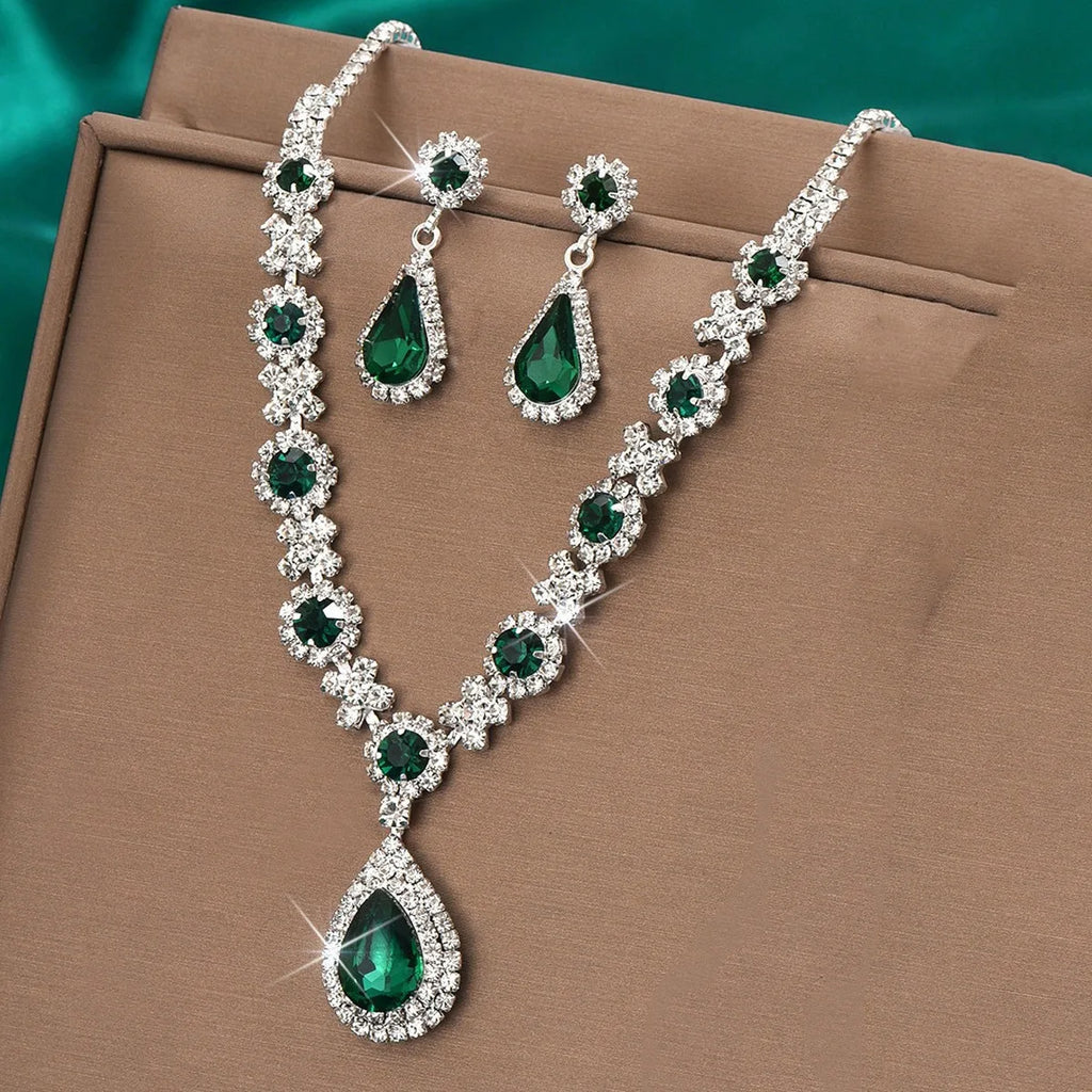 Simple and atmospheric water droplet necklace earrings two-piece set as a surprise birthday gift for girlfriend and best friend