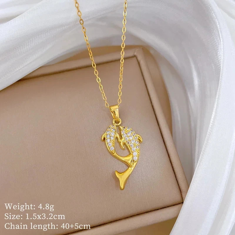 Fashionable Luxury Micro-Set Zircon Copper Pendant Necklace for Women Stylish Personality Versatile Stainless Steel Choker Jewel