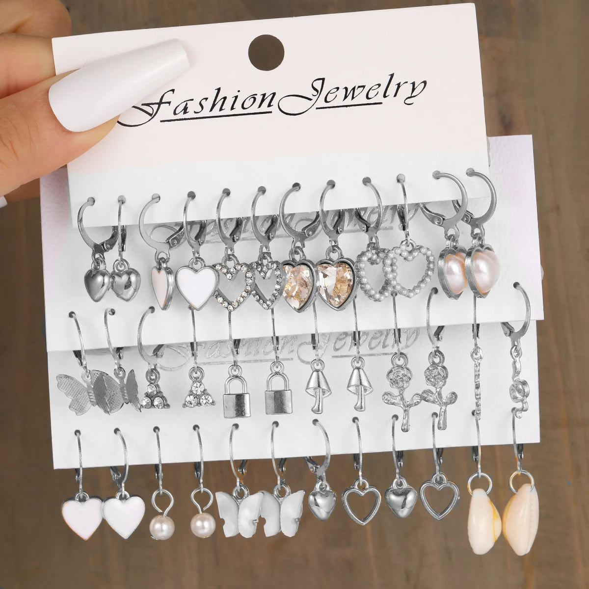 18 Pairs Of Lady Earrings Snake Butterfly Mushroom Lock Diamond-encrusted Zircon Pearl Love Earring Set