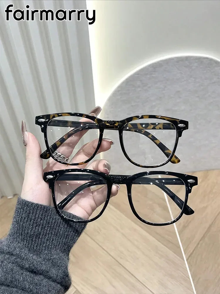 Unisex Square Plastic Frame Trendy Anti-Blue Light Clear Glasses For Back To School Clothing Accessories.