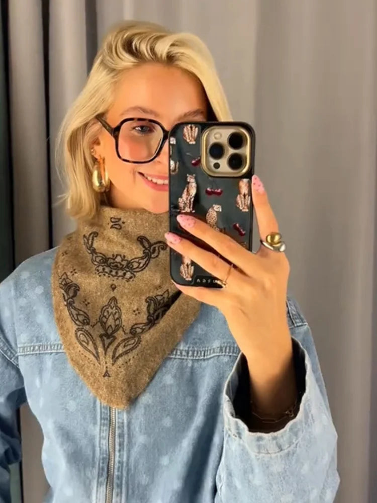 Fashion Printed Knitted Women's Scarf Triangle Shape Soft Breathable Decorative Neck Wrap Chic 2026 Autumn New Daily Ladies Wear