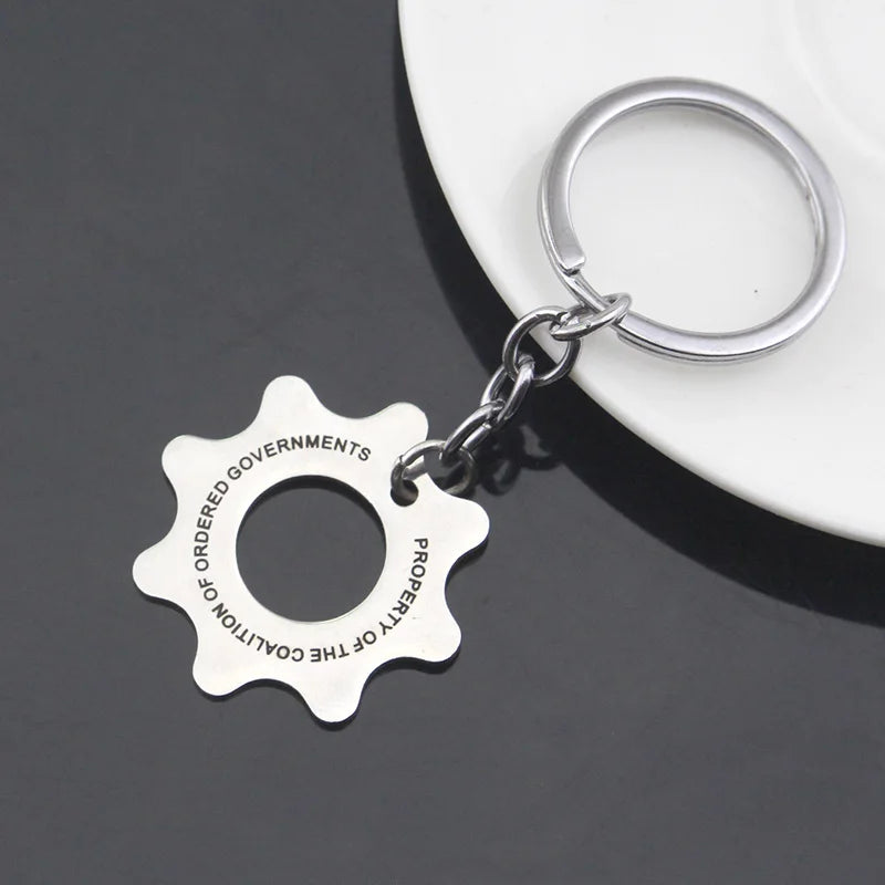 Punk War Machine Pendant Necklace for Men Sport Stainless Steel Reaction Furnace Keychain Metal Slivery Cool Jewelry Accessories