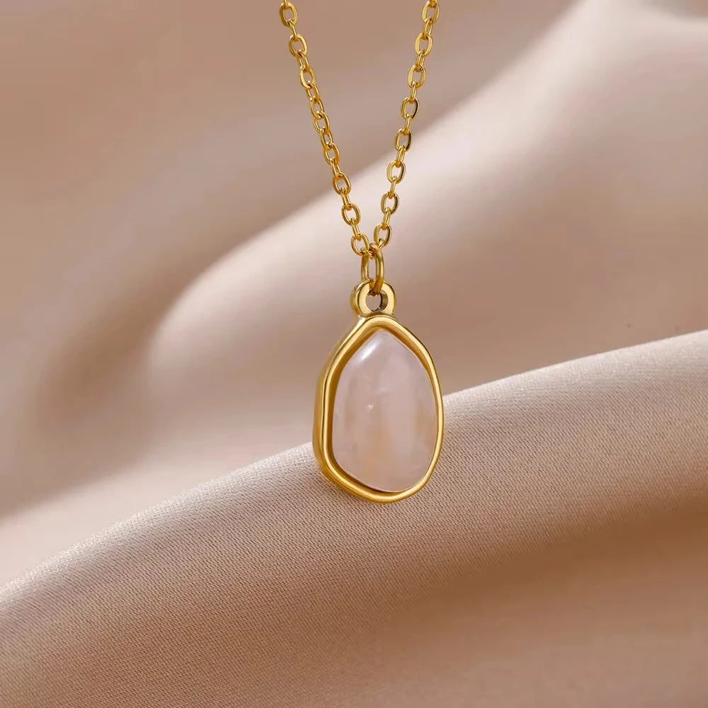 Trendy Oval Colorful Stone Necklace For Women Stainless Steel Gold Color Green Opal Stone Pendant Necklace Aesthetic Jewelry Gif