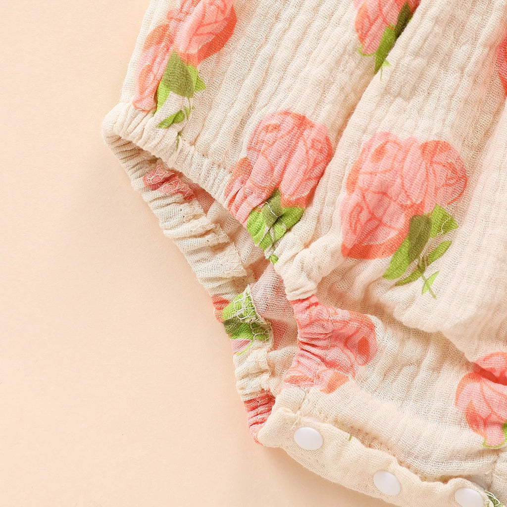 Summer female infant peach embroidered triangular Romper sweet and cute