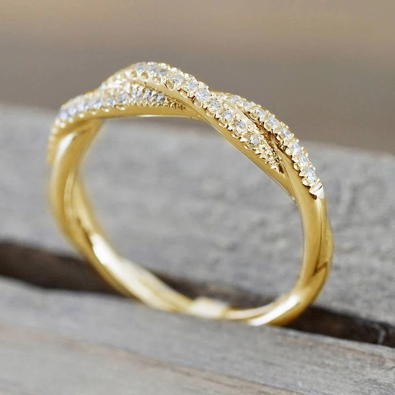 Huitan Fashion Twist Rings for Women Band White CZ Simple Stylish Accessories Party Daily Versatile Jewelry