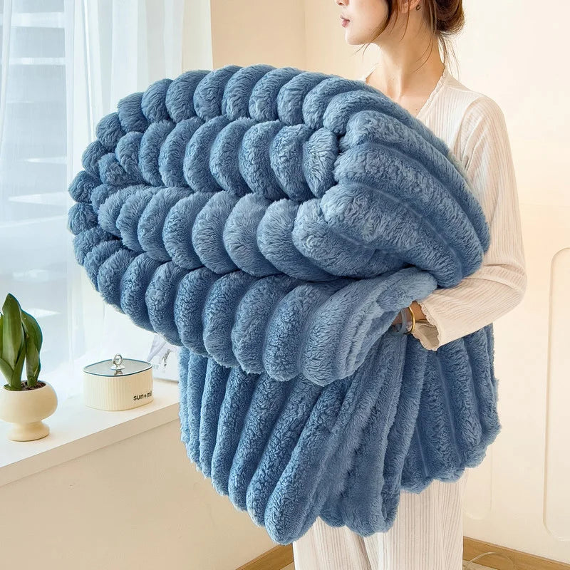 ROSEKIND Blankets 3 Size for Bed, 300GSM Soft & Warm Fleece Blanket, Decorative and Giftable Striped Blankets for Adult