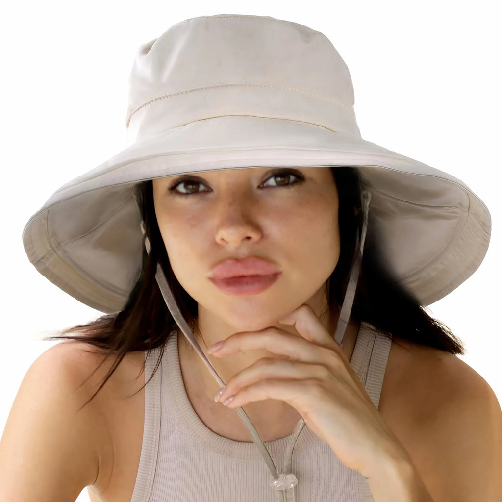 Sun Cap - Breathable foldable design with adjustable straps for beach gardening and outdoor activities.