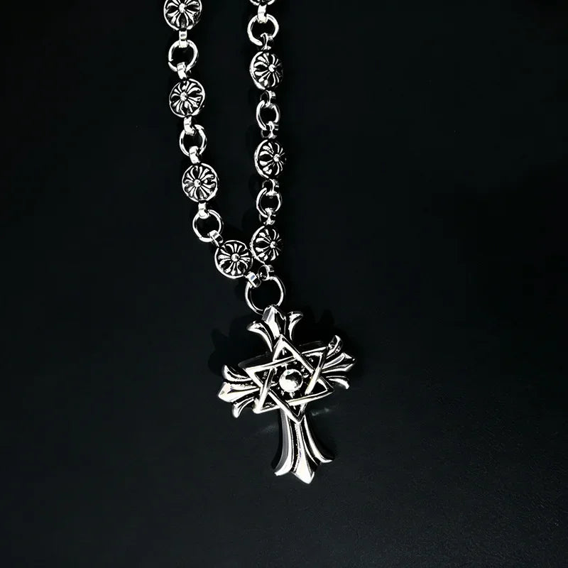 H2O Shell Women's Jewelry Gift Cosplay Props Decoration Fashionable H2O Mermaid Openable and Closable Pendant Necklace Creative