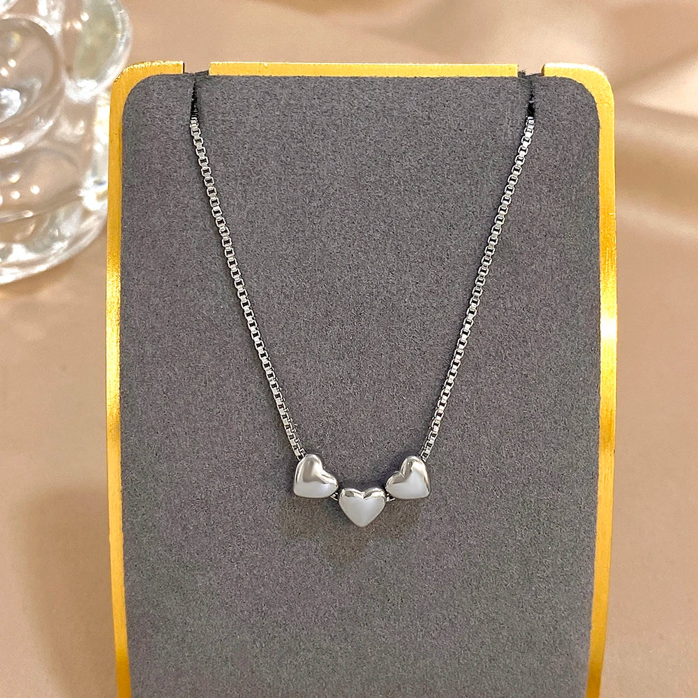 Cute Triple Color Heart Beads Necklace for Women Fashion Gold Plated Stainless Steel Charm Necklaces Waterproof Jewelry