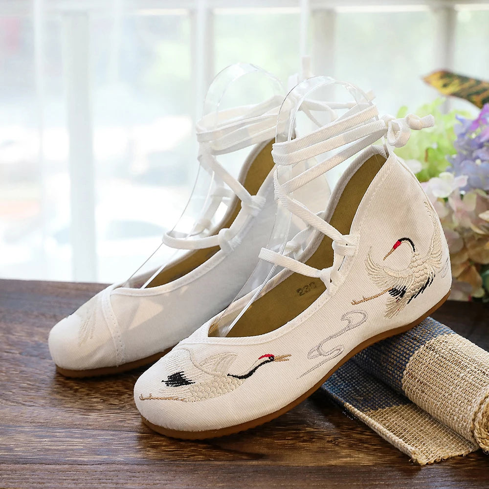Veowalk Crane Embroidered Women Canvas Lace Strap Ballet Flats Ladies Comfortable Casual Cotton Fabric Shoes