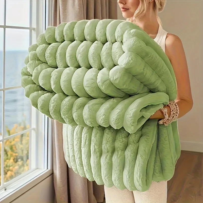 ROSEKIND Blankets 3 Size for Bed, 300GSM Soft & Warm Fleece Blanket, Decorative and Giftable Striped Blankets for Adult