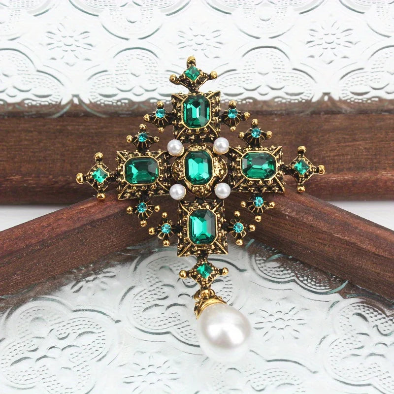 Creative Crown Brooch High-end Alloy Women's Corsage Women's Colorful Rhinestone and Water Drop Jewelry