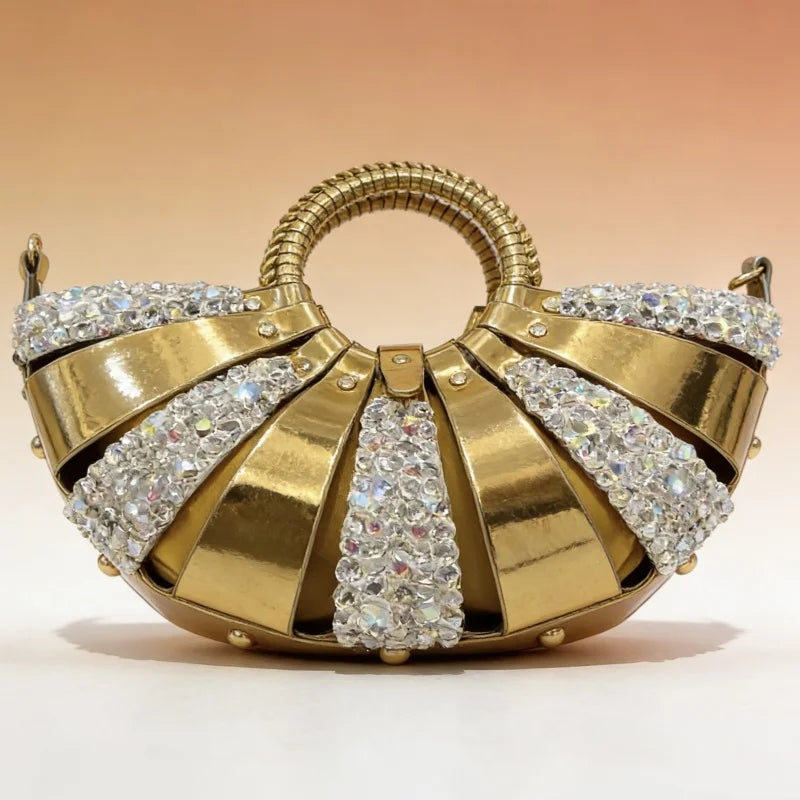Luxury Sparkling Hollow Out Shell Bag Women Diamond Studded Handbag Rivets Decoration Party Wedding Clutch Evening Bag