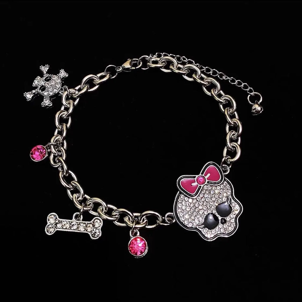 Sweet Cool Spicy Girl Style Monster High Pendant Bone NecklacePersonality Bow Tie Rhinestone Skull Necklace Coquette Accessories