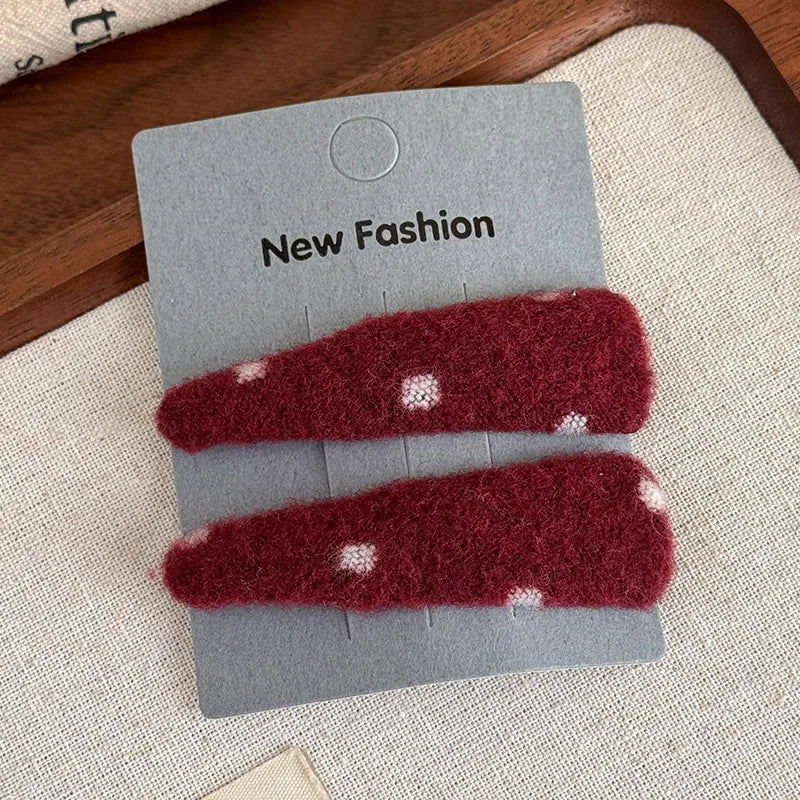 Red Polka Dot Plaid Hair Clip Luxurious, Refined, Minimalist BB Clip Autumn/Winter Small Hair Clip Woolen Side Hairpin
