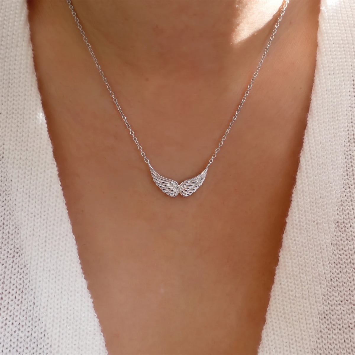 Silver Tone Stainless Steel Angel Wing Necklace for Women Gold Plated Dainty Pendant Chain Party Jewelry Gift for Her Waterproof