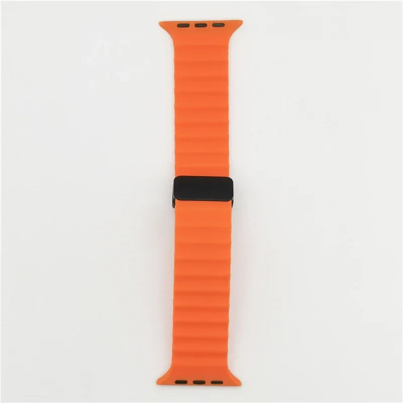 Silicone Strap For Apple watch band 49mm 45  44 40  41 38 42mm magnetic buckle bracelet iWatch Ultra series 7 6 3 se 8 9 Ultra 2