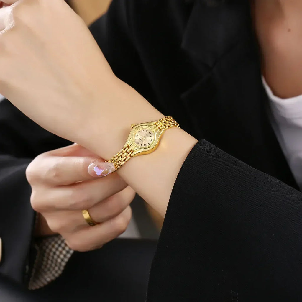 Women's Gold Bracelet Watch Fashion Elegant Small Dial Alloy Quartz Wristwatch Woman Luxury Ladies Watch Clock Gift Reloj Mujer