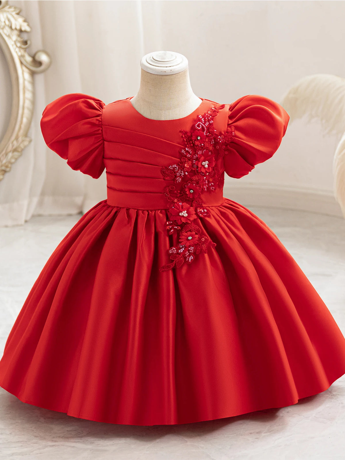 Girls' Birthday Dresses, Bubble Sleeves, Three-Dimensional Flower Party Dresses, Holiday Dresses, Girls' Satin Dresses, Princess
